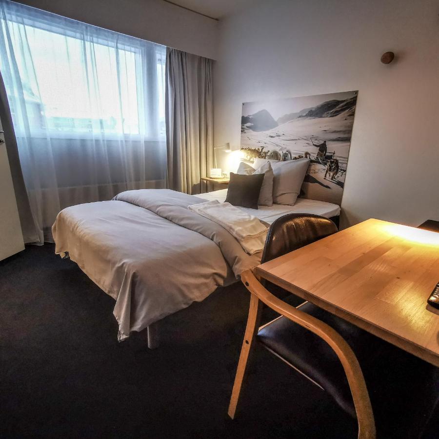 Hotel Sisimiut Ngoại thất bức ảnh