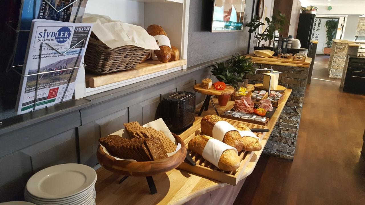 Hotel Sisimiut Ngoại thất bức ảnh